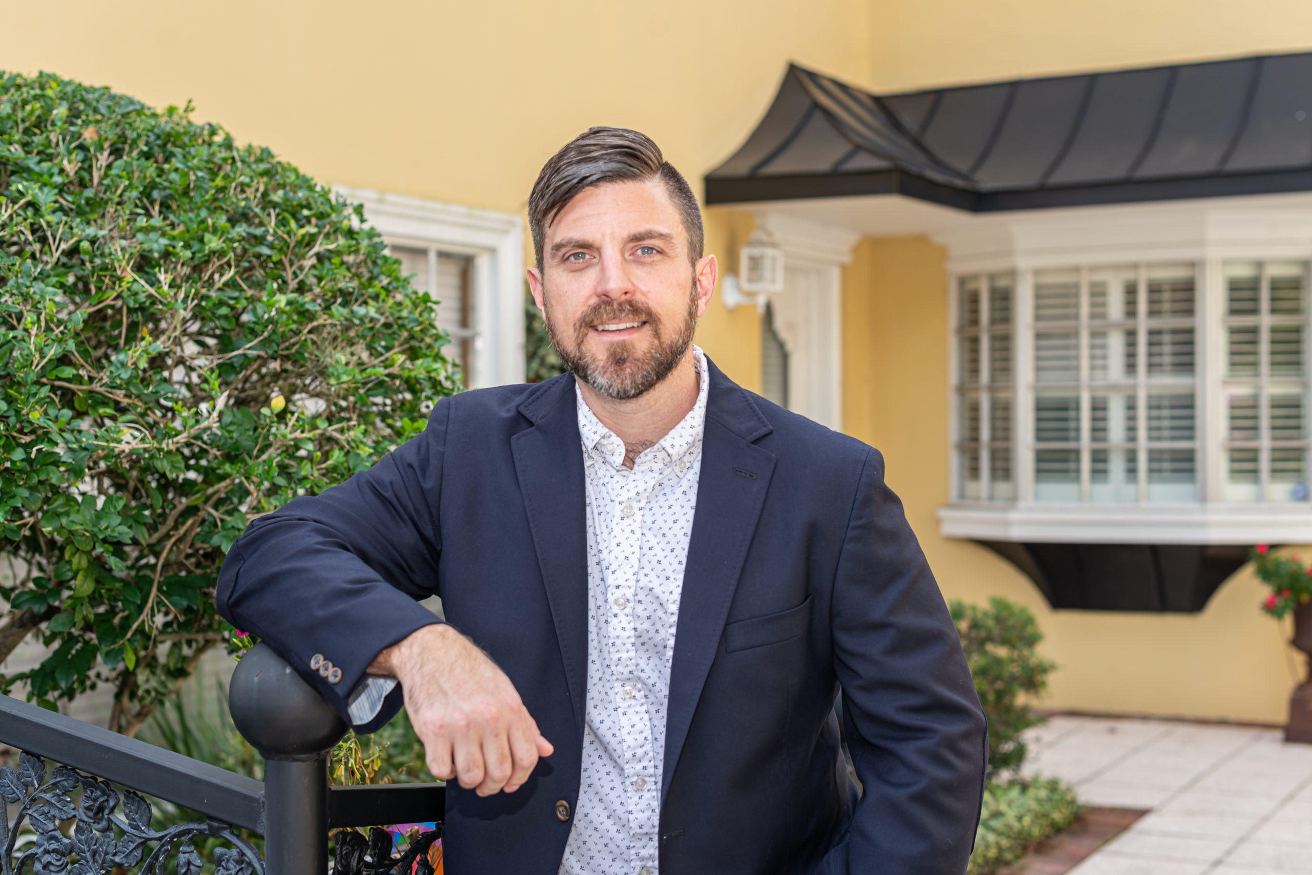Licensed therapist intervention specialist credentials LMHC LMFT vs certified interventionist Florida
